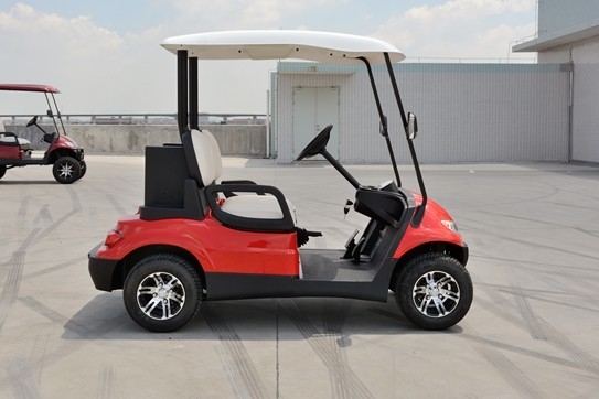 4 Wheel KDS Controller Drive Electrical Golf Cart With 70 - 90km Driving Mileage
